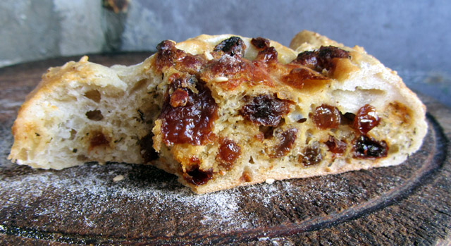 pilavuna crumb small 001