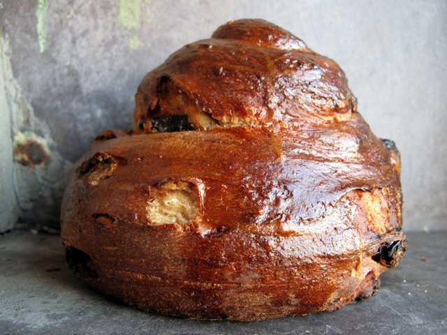raisin-challah-small-001