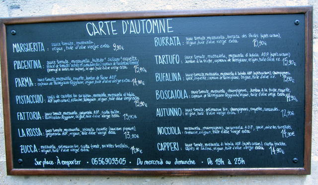 This image has an empty alt attribute; its file name is pizzamenu-002-small.jpg